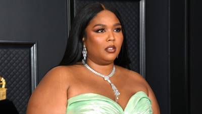 Lizzo Posts Tearful TikTok: 'I Don't Want to Feel This Way Anymore' - www.etonline.com