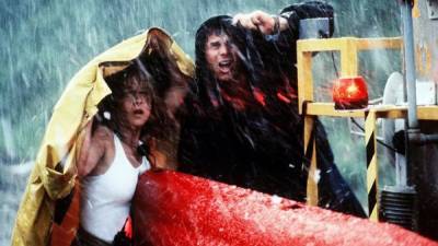 'Twister' at 25: Looking Back at Bill Paxton's Leading Role in Tornado Thriller (Flashback) - www.etonline.com - Oklahoma