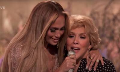 JLo sings onstage with mom Lupe and more star Mother’s Day celebrations - us.hola.com