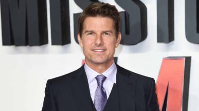 Tom Cruise Returns His 3 Golden Globe Awards in Protest Against the HFPA - www.etonline.com