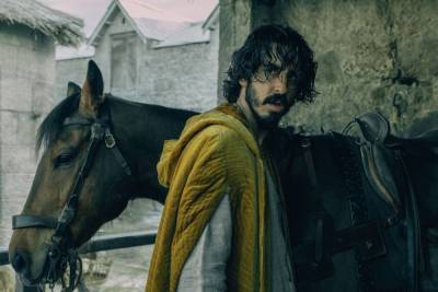 Dev Patel Slays Monsters In The New Trailer For The Epic Medieval Fantasy ‘The Green Knight’ - etcanada.com - county Arthur