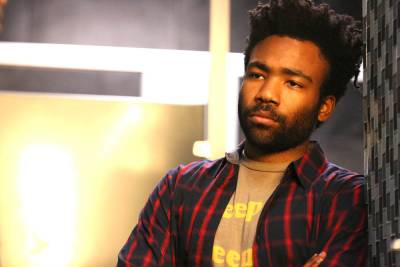 Donald Glover Says Film & TV Is Filled With “Boring Stuff” Because People Are Afraid Of Being Canceled - theplaylist.net - Hollywood - Atlanta - county Early