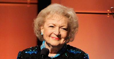 Betty White's Rep Provides Update on How She's Doing Amid the Pandemic - www.justjared.com