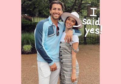 The Bachelorette's Kaitlyn Bristowe Is Engaged To Jason Tartick! See The MASSIVE Ring HERE! - perezhilton.com - Tennessee