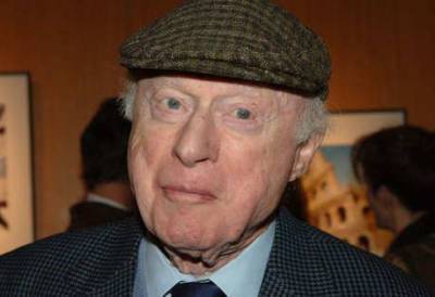 Martin Scorsese - Charlie Chaplin - Alfred Hitchcock - Orson Welles - Norman Lloyd death: St Elsewhere and Alfred Hitchcock lead star dies, aged 106 - msn.com - Los Angeles - county Hitchcock