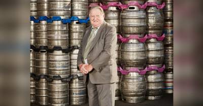 Tributes paid to Robinsons Brewery stalwart, who leaves family business with 'many treasured memories' - www.manchestereveningnews.co.uk