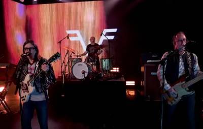 Watch Weezer perform ‘All The Good Ones’ on ‘The Tonight Show’ - www.nme.com - Britain
