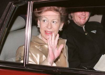 Princess Margaret’s custom Rolls Royce could sell for up to €65,000 - evoke.ie