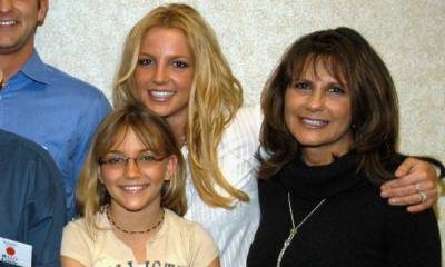 Britney Spears' mother steals the show in rare family photo - hellomagazine.com