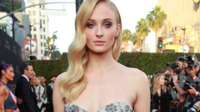 Sophie Turner Slams Paparazzi for Taking Pics of Her Daughter: 'It's Disgusting' - www.glamour.com
