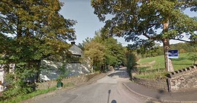 Woman taken to hospital with 'potential neck injury' after Ramsbottom crash - www.manchestereveningnews.co.uk