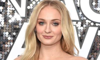 Sophie Turner slams paparazzi for photographing her baby daughter Willa without consent - us.hola.com