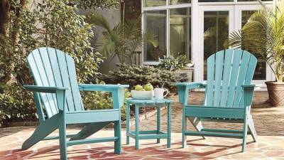 The Best Patio Furniture Deals Under $200 -- Amazon, Walmart & More - www.etonline.com