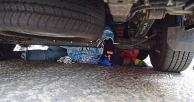 Glasgow immigration protestor who lay under enforcement vehicle for eight hours 'proud' to help in crisis - www.dailyrecord.co.uk