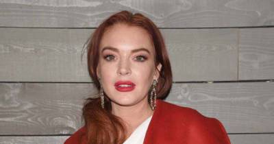 Lindsay Lohan's mother urges Chrissy Teigen to 'learn and grow' amid Twitter scandal - www.msn.com