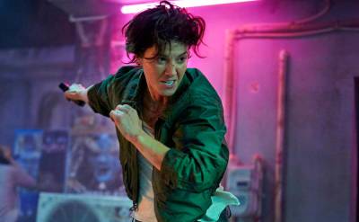 ‘Kate’ First Look: Mary Elizabeth Winstead Kills As An Assassin With Only 24 Hours To Live In Netflix’s New Action Film - theplaylist.net
