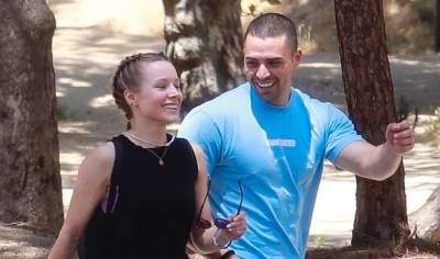 Kristen Bell Hugs It Out with Benjamin Levy Aguiler After Hiking Together - www.justjared.com