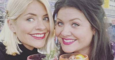 Holly Willoughby shares rare snap with her 'wing woman' sister Kelly to celebrate her birthday - www.ok.co.uk