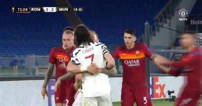 Edinson Cavani lifts lid on Mason Greenwood incident in Manchester United defeat to AS Roma - www.manchestereveningnews.co.uk - Italy - Manchester - Rome