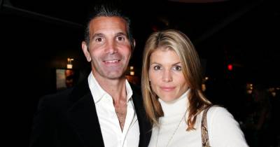 Lori Loughlin and Mossimo Giannulli Ask Permission to Vacation in Mexico While on Probation - www.usmagazine.com - Mexico - city San Jose