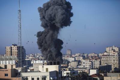 Israel Destroys Building Housing AP, Al Jazeera With Missile Strike - deadline.com - Israel - Palestine