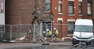 Driver in critical condition after car smashes into house - www.manchestereveningnews.co.uk - Manchester