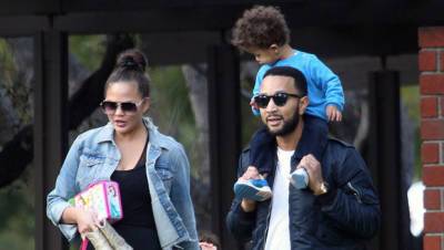 Chrissy Teigen Heads To Disneyland With John Legend Kids After Apology To Courtney Stodden - hollywoodlife.com - Los Angeles