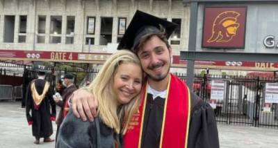 Lisa Kudrow’s son Julian Murray Stern graduates from USC; The Friends star is ‘happy proud’ - www.pinkvilla.com - USA - California
