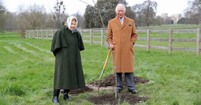 The Queen and Prince Charles share first new photos since Prince Philip's death as they launch Jubilee year project - www.ok.co.uk - Britain