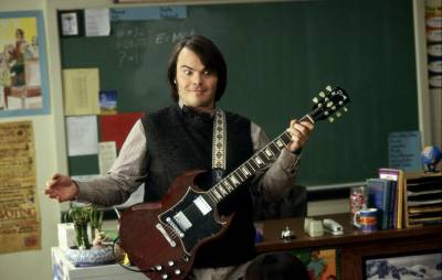 Viral TikTok reminds fans two ‘School of Rock’ alumni are dating in real life - www.nme.com - county Dewey