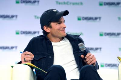 Ashton Kutcher Brings Woman To Tears With Uplifting Message In ‘Going From Broke’ - etcanada.com - California