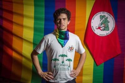 Gay teacher shot and set on fire in brutal murder - www.metroweekly.com - Brazil