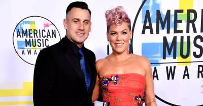 Justin Sylvester - Carey Hart - Pink Jokes About Why Makeup Sex Doesn’t Happen With Husband Carey Hart: ‘Don’t Touch Me’ - usmagazine.com