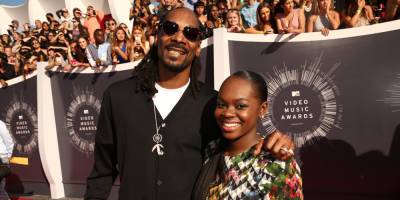 Snoop Dogg's Daughter Cori Reveals She Tried Taking Her Own Life Recently - www.justjared.com