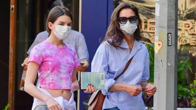 Suri Cruise, 15, Rocks A Pink Tie-Dye Crop Top While Out With Mom Katie Holmes — See Pics - hollywoodlife.com