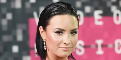 Demi Lovato Comes Out as Non-Binary, Announces Pronouns Are They/Them - www.justjared.com