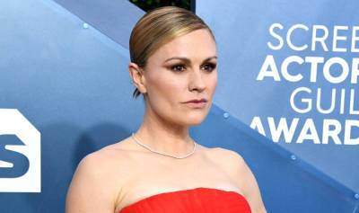 Anna Paquin Says She's a 'Proud Bisexual,' Defends Those Trolling Her Marriage to Stephen Moyer - www.justjared.com
