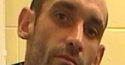 Police hunting for wanted Wigan man who breached his licence - www.manchestereveningnews.co.uk