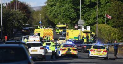 Man was taken to Fairfield General Hospital A&E by police before being hit by car and killed - www.manchestereveningnews.co.uk