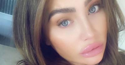 Lauren Goodger supports Josie Gibson after she sends love to anti vaxxers - www.ok.co.uk