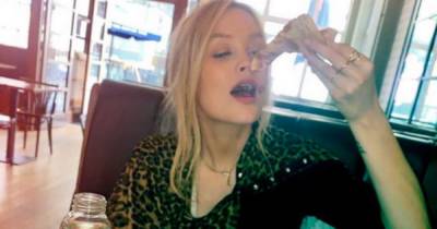 Laura Whitmore breastfeeds baby while out for dinner and says 'not all superheroes wear capes' - www.dailyrecord.co.uk