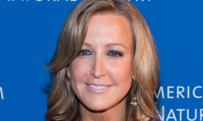 GMA's Lara Spencer is every bit a proud mom as she posts son's graduation pictures - hellomagazine.com