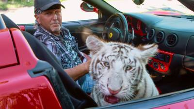 ‘Tiger King”s Jeff Lowe Has Over 60 Big Cats Seized In Raid - etcanada.com - Oklahoma