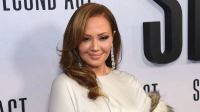 Leah Remini 'In Tears' After Admission to NYU - www.etonline.com - New York