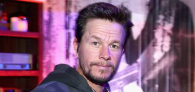 Mark Wahlberg is Practically Unrecognizable with Newly Shaved Head! - www.justjared.com