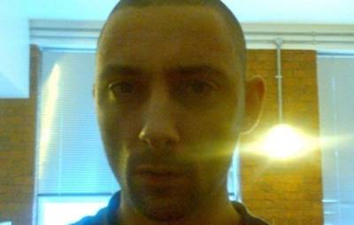 Listen to Burial’s new nine-minute song ‘Dolphinz’ - www.nme.com