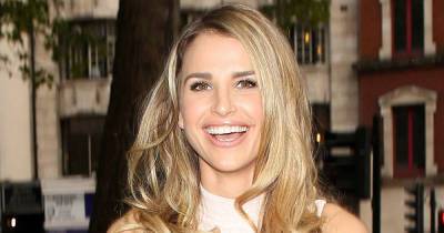 Vogue Williams' H&M evening dress is too gorgeous for words - www.msn.com