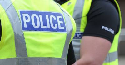 Lanarkshire cops in £400,000 drugs bust after stopping cars on the M74 - www.dailyrecord.co.uk