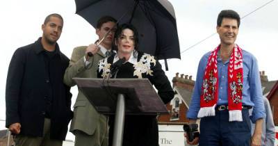 Martin Bashir: Uri Geller has ‘very major regrets’ over introducing Michael Jackson to ‘smooth operator’ - www.msn.com - Israel