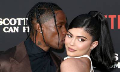 Kylie Jenner Slams Reports That She's in an 'Open Relationship' with Travis Scott - www.justjared.com